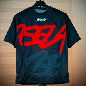 CAMISETA OVERSIZE PISELA